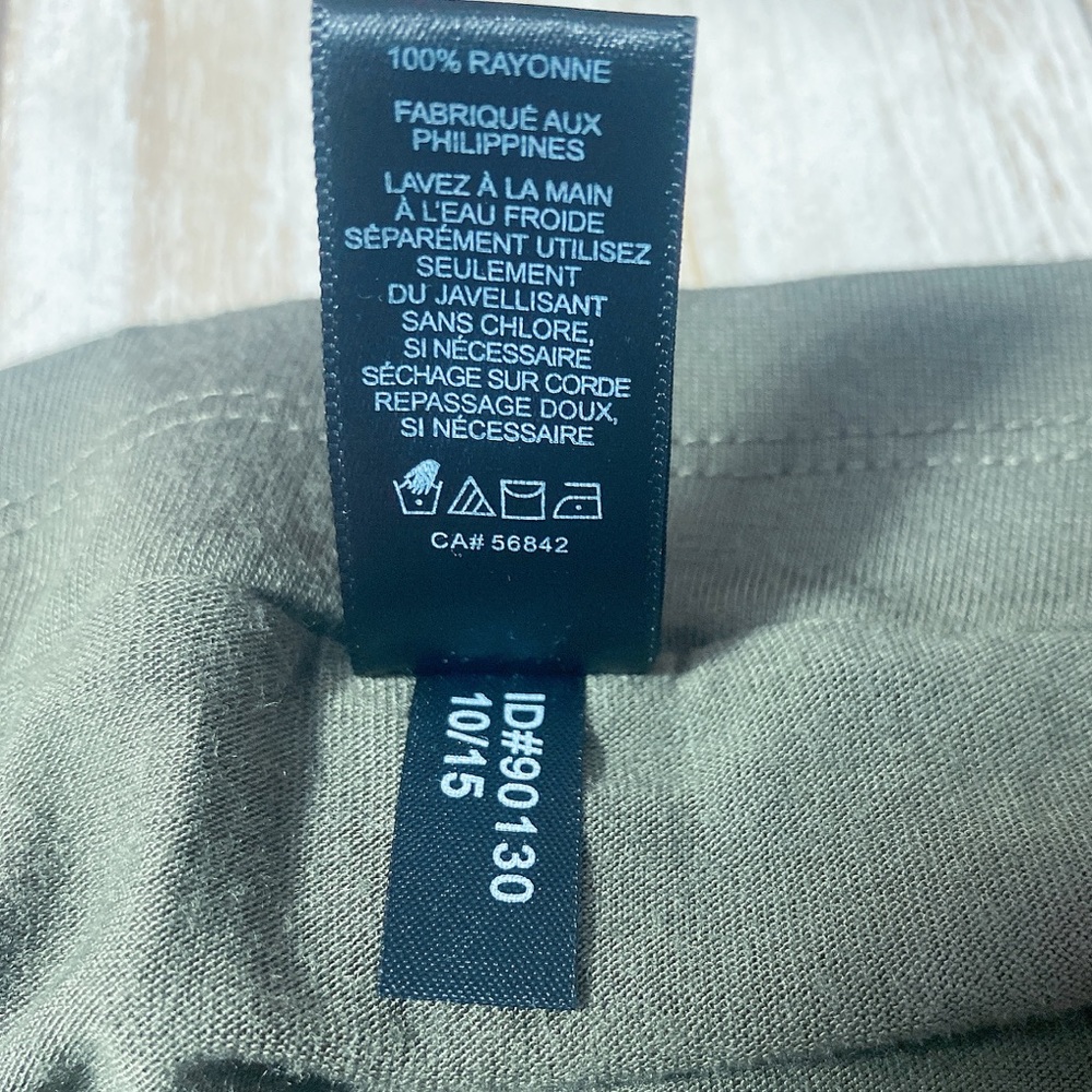 Express olive green asymmetrical skirt - Picture 8 of 8